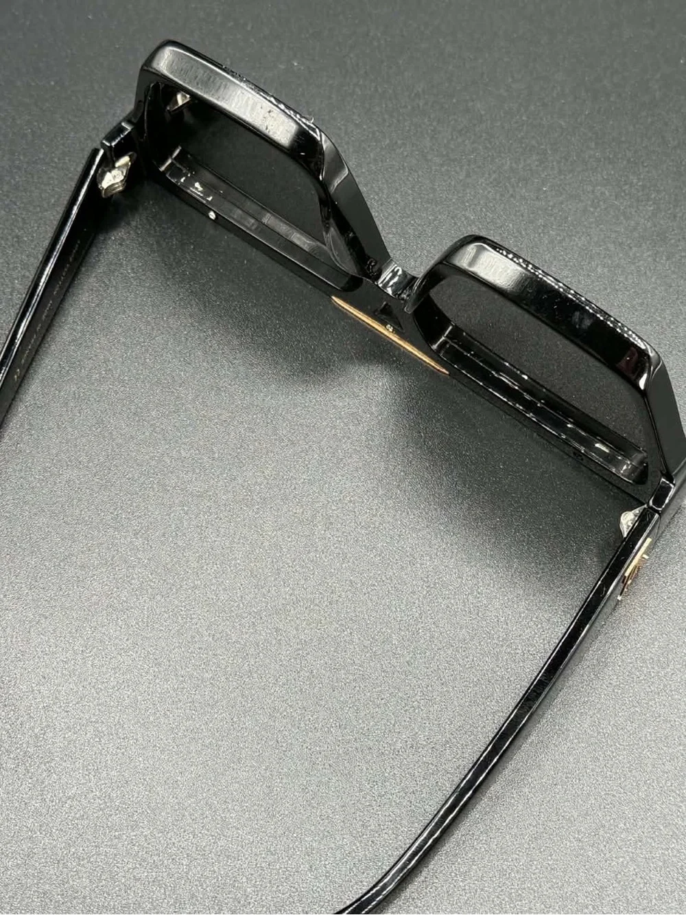 Louis Vuitton Black and Gold Rectangular Evidence Sunglasses